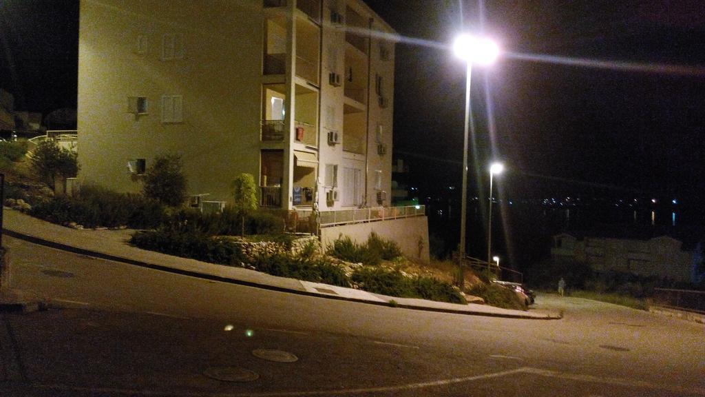 Apartment Z&E Trogir Buitenkant foto