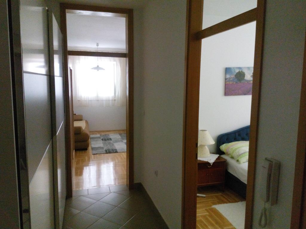 Apartment Z&E Trogir Buitenkant foto