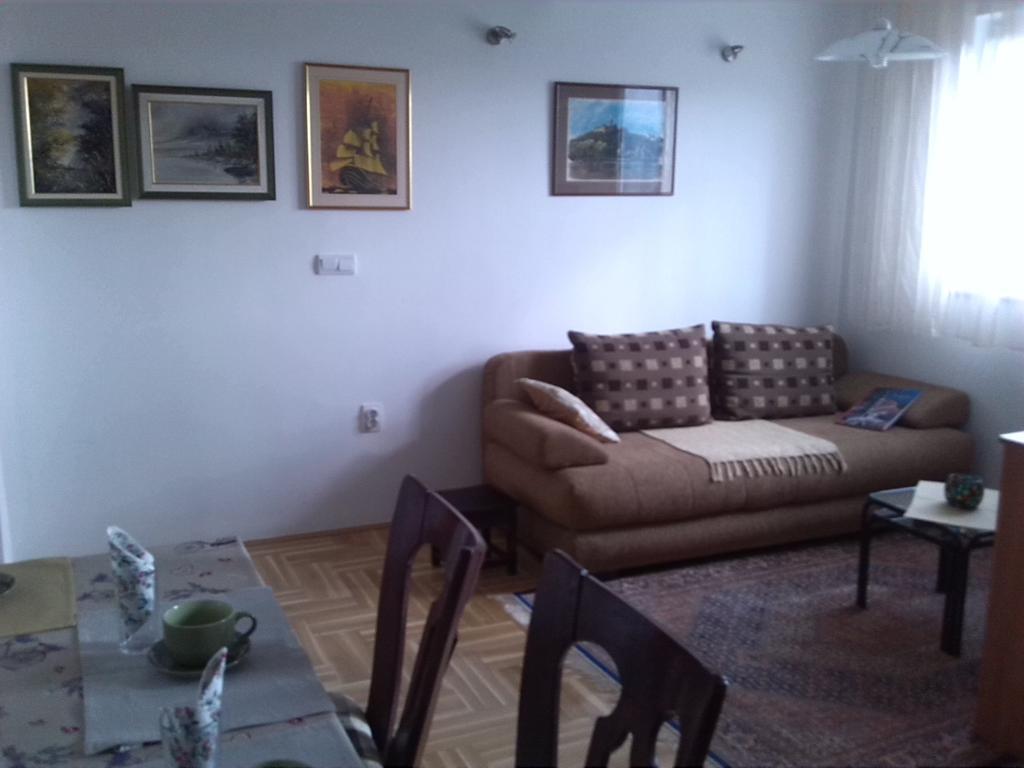 Apartment Z&E Trogir Buitenkant foto