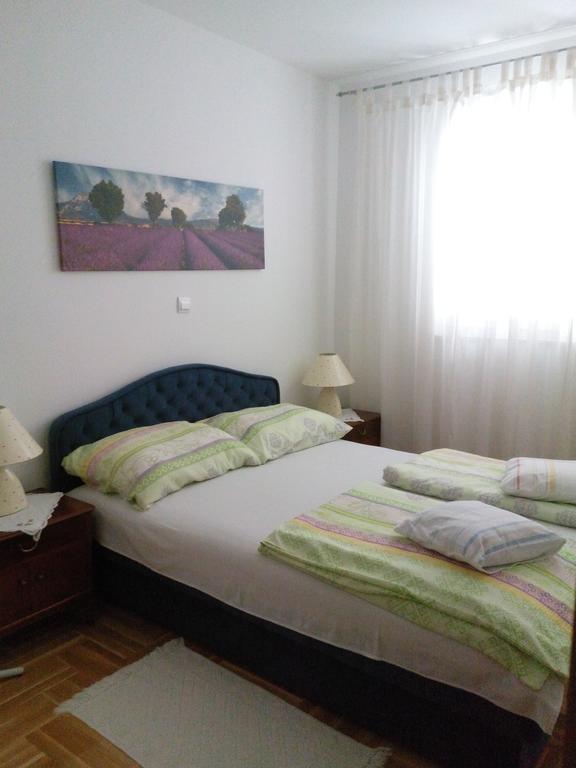 Apartment Z&E Trogir Buitenkant foto