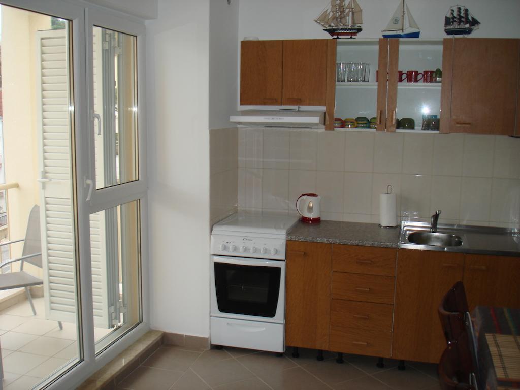Apartment Z&E Trogir Buitenkant foto
